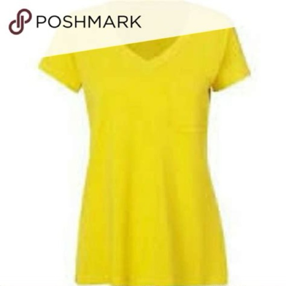 NWT Cabi 5923 Fold Pocket Tee Spring 2021 size XS